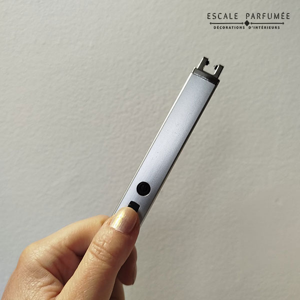 Briquet avec adaptateur USB de couleur Argent