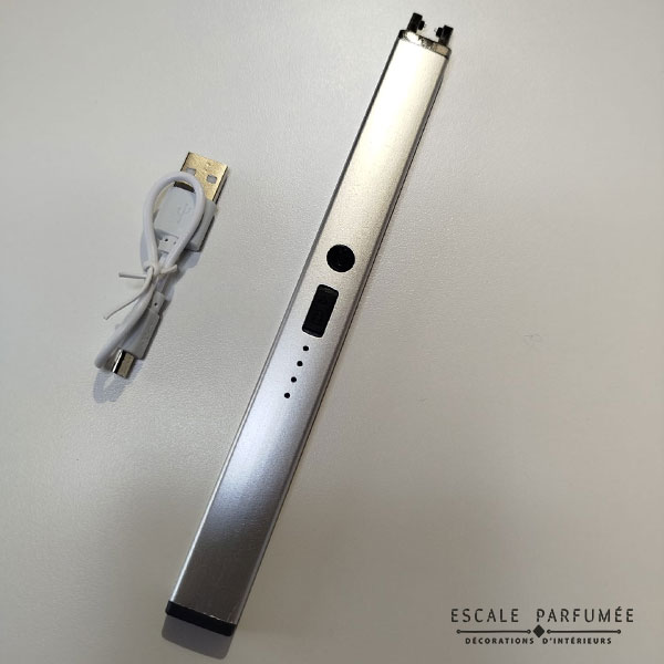 Briquet avec adaptateur USB de couleur Argent