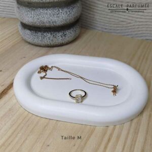 Plateau-la-bouée-ovale-taille-M-par-Escale-parfumée